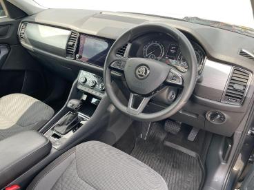 SPOTICAR Skoda Kodiaq 2.0 Tdi Se Dsg Euro 6 (s/s) 5dr (5 Seat) Used Car - Suv Diesel Grey - Cirencester - 1200621448_3