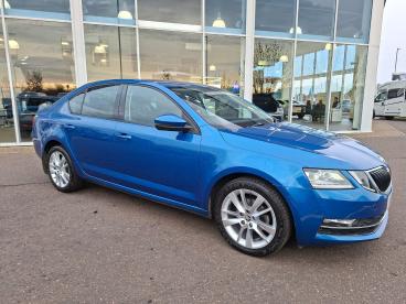 SPOTICAR Skoda Octavia 1.6 Tdi Scr Se L Euro 6 (s/s) 5dr Used Car - Saloon Diesel Blue - Boston - 1200556661_5