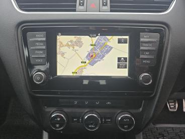 SPOTICAR Skoda Octavia 2.0 Tdi Vrs Euro 6 (s/s) 5dr (snav) Used Car - Estate Diesel Red - Workington - 1200577595_5