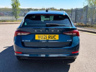 SPOTICAR Skoda Octavia 1.5 Tsi E-tec Mhev Se L Dsg Euro 6 (s/s) 5dr Used Car - Estate Hybrid Blue - Bromsgrove - 1200597751_4