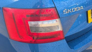 SPOTICAR Skoda Octavia 1.5 Tsi Act Se Drive Dsg Euro 6 (s/s) 5dr Used Car - Saloon Petrol Blue - Liverpool - 1200623064_5