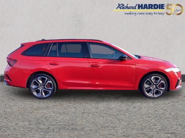 SPOTICAR Skoda Octavia 1.4 Tsi Iv 13kwh Vrs Dsg Euro 6 (s/s) 5dr Used Car - Estate Plug-in Hybrid Red - Wallsend - 1200637586_5