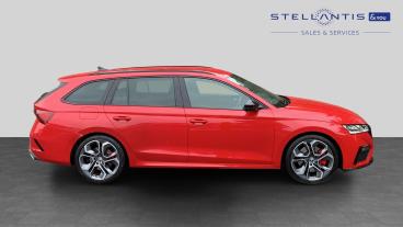 SPOTICAR Skoda Octavia 2.0 Tsi Vrs Dsg Euro 6 (s/s) 5dr Used Car - Estate Petrol Red - Walton On Thames - 1200643781_2