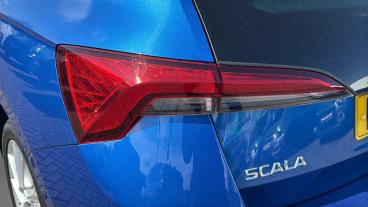 SPOTICAR Skoda Scala 1.5 Tsi Se L Euro 6 (s/s) 5dr Used Car - Saloon Petrol Blue - Redditch - 1200594335_5
