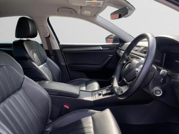 SPOTICAR Skoda Superb 1.5 Tsi Act Se L Dsg Euro 6 (s/s) 5dr Used Car - Saloon Petrol Blue - Sudbury - 1200534534_3