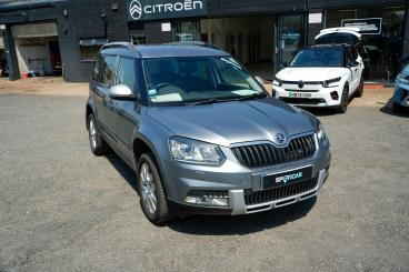SPOTICAR Skoda Yeti 1.2 Tsi Se L Drive Outdoor Euro 6 (s/s) 5dr Used Car - Suv Petrol Grey - Newport - 1200613450_2