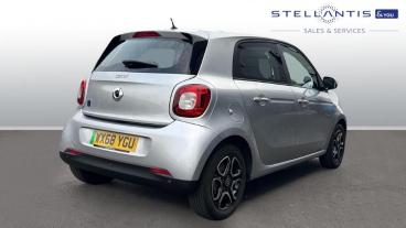 SPOTICAR Smart Forfour Eq 17.6kwh Prime (premium) Auto 5dr (22kw Charger) Used Car - City Car Electric Blue - Bristol - 1200555420_3