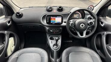 SPOTICAR Smart Forfour Eq 17.6kwh Prime (premium) Auto 5dr (22kw Charger) Used Car - City Car Electric Blue - Bristol - 1200555420_4