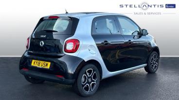 SPOTICAR Smart Forfour 1.0 Prime (premium) Euro 6 (s/s) 5dr Used Car - City Car Petrol Blue - Bristol - 1200576491_3