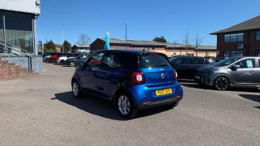SPOTICAR Smart Forfour 1.0 Passion Euro 6 (s/s) 5dr Used Car - City Car Petrol Black - Crawley - 1200593077_5