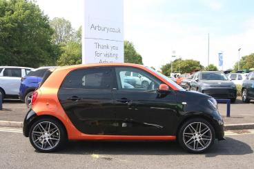 SPOTICAR Smart Forfour 0.9t Brabus (premium) Twinamic Euro 6 (s/s) 5dr Used Car - City Car Petrol Orange - Walsall - 1200623884_2