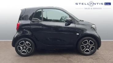 SPOTICAR Smart Fortwo 1.0 Prime (premium) Twinamic Euro 6 (s/s) 2dr Used Car - City Car Petrol Black - Godalming - 1200583692_2