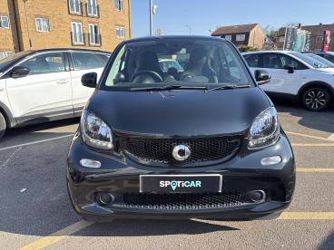 SPOTICAR Smart Fortwo 0.9t Prime Twinamic Euro 6 (s/s) 2dr Used Car - City Car Petrol Black - Romford - 1200587046_2