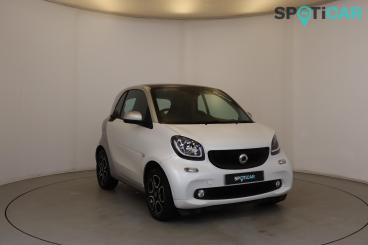 SPOTICAR Smart Fortwo 0.9t Prime (premium Plus) Twinamic Euro 6 (s/s) 2d Used Car - City Car Petrol White - Wellingborough - 1200629523_1