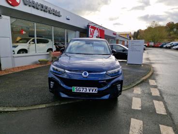 SPOTICAR Ssangyong Korando 61.5kwh Ultimate Auto 5dr Used Car - Suv Electric Blue - Cumnock - 1200380517_2