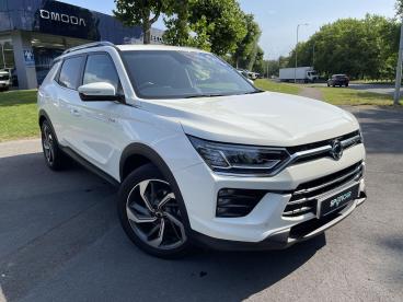 SPOTICAR Ssangyong Korando 1.5 Ultimate Auto Euro 6 (s/s) 5dr Used Car - Suv Petrol White - Swansea - 1200489470_1