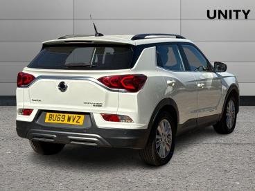 SPOTICAR Ssangyong Korando 1.6d Pioneer Auto 4wd Euro 6 5dr Used Car - Suv Diesel White - Balsall Common - 1200512039_3