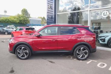 SPOTICAR Ssangyong Korando 1.5 Ultimate Auto Euro 6 (s/s) 5dr Used Car - Suv Petrol Red - Leamington - 1200528741_5