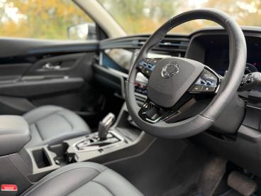 SPOTICAR Ssangyong Korando 61.5kwh Ultimate Auto 5dr Used Car - Suv Electric Blue - Balsall Common - 1200543647_2