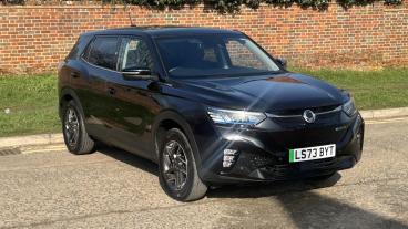 SPOTICAR Ssangyong Korando 61.5kwh Ultimate Auto 5dr Used Car - Suv Electric Black - Hemel Hempstead - 1200585826_1