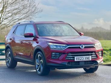 SPOTICAR Ssangyong Korando 1.5 Ultimate Auto Euro 6 (s/s) 5dr Used Car - Suv Petrol Red - Balsall Common - 1200586534_1