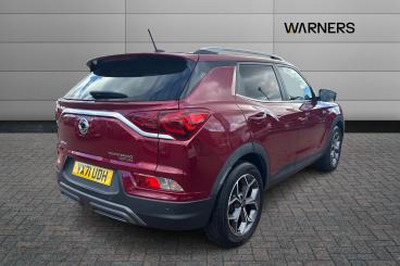 SPOTICAR Ssangyong Korando 1.5 Ventura Auto Euro 6 (s/s) 5dr Used Car - Suv Petrol Red - Tewkesbury - 1200636649_4