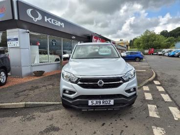 SPOTICAR Ssangyong Musso 2.2d Saracen Auto 4wd Euro 6 4dr Used Car - Commercial Vehicle Diesel Silver - Cumnock - 1200519290_2