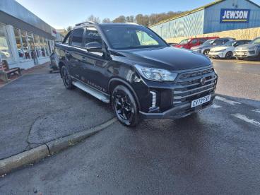 SPOTICAR Ssangyong Musso 2.2d Saracen Auto 4wd Euro 6 4dr Used Car - Commercial Vehicle Diesel Black - Cumnock - 1200583255_1
