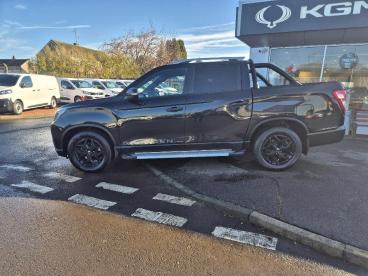 SPOTICAR Ssangyong Musso 2.2d Saracen Auto 4wd Euro 6 4dr Used Car - Commercial Vehicle Diesel Black - Cumnock - 1200583255_5