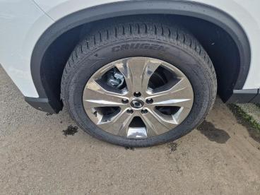 SPOTICAR Ssangyong Rexton 2.2d Ultimate Plus T-tronic 4wd Euro 6 5dr Used Car - Suv Diesel White - Cumnock - 1200393131_4