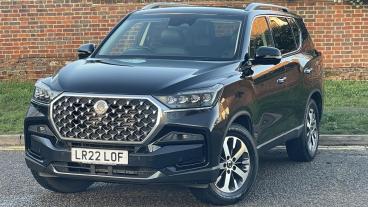 SPOTICAR Ssangyong Rexton 2.2d Ultimate T-tronic 4wd Euro 6 5dr Used Car - Suv Diesel Black - Hemel Hempstead - 1200567839_3