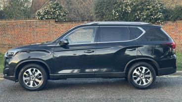 SPOTICAR Ssangyong Rexton 2.2d Ultimate T-tronic 4wd Euro 6 5dr Used Car - Suv Diesel Black - Hemel Hempstead - 1200567839_4