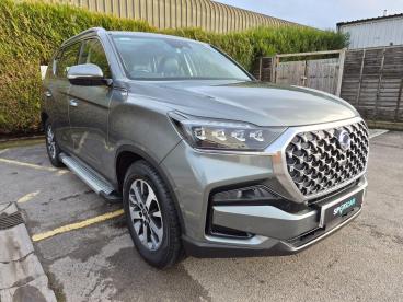 SPOTICAR Ssangyong Rexton 2.2d Ventura T-tronic 4wd Euro 6 5dr Used Car - Suv Diesel Grey - Salisbury - 500569863_1