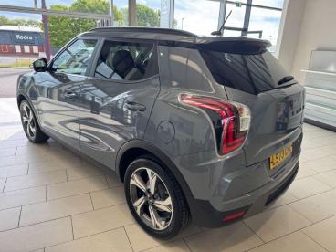 SPOTICAR Ssangyong Tivoli 1.5p Ultimate Auto Euro 6 (s/s) 5dr Used Car - Suv Petrol Grey - Ashington - 1200531796_4