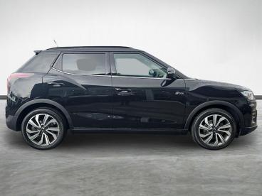 SPOTICAR Ssangyong Tivoli 1.5p Ultimate Nav Auto Euro 6 (s/s) 5dr Used Car - Suv Petrol Black - Stockton On Tees - 1200624974_2