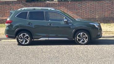 SPOTICAR Subaru Forester 2.0 I E-boxer Xe Premium Lineartronic 4wd Euro 6 ( Used Car - Suv Hybrid Green - Hemel Hempstead - 1200555797_4