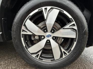 SPOTICAR Subaru Forester 2.0 I E-boxer Xe Premium Lineartronic 4wd Euro 6 ( Used Car - Suv Hybrid Green - Wantage - 1200563456_5