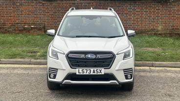 SPOTICAR Subaru Forester 2.0 I E-boxer Xe Lineartronic 4wd Euro 6 (s/s) 5dr Used Car - Suv Hybrid White - Hemel Hempstead - 1200580940_4