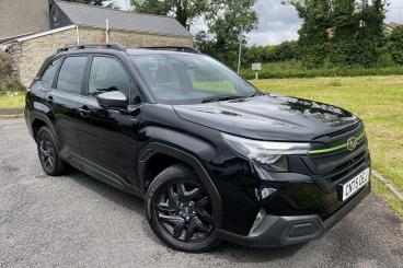 SPOTICAR Subaru Forester 2.0 I E-boxer Field Lineartronic 4wd Euro 6 (s/s) Used Car - Suv Hybrid Black - Bridgend - 1200609725_1