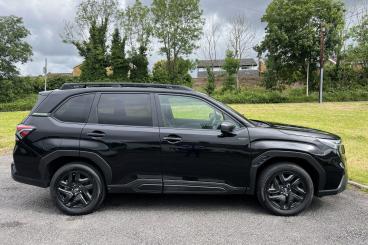 SPOTICAR Subaru Forester 2.0 I E-boxer Field Lineartronic 4wd Euro 6 (s/s) Used Car - Suv Hybrid Black - Bridgend - 1200609725_5