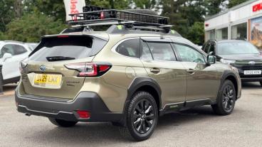 SPOTICAR Subaru Outback 2.5i Field Lineartronic 4wd Euro 6 (s/s) 5dr Used Car - Suv Petrol Green - Wantage - 1200539607_5