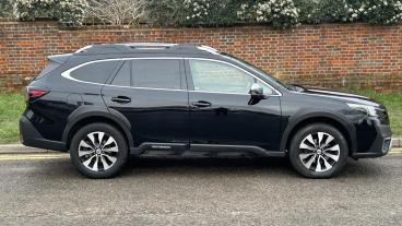 SPOTICAR Subaru Outback 2.5i Touring Lineartronic 4wd Euro 6 (s/s) 5dr Used Car - Suv Petrol Black - Hemel Hempstead - 1200583065_4