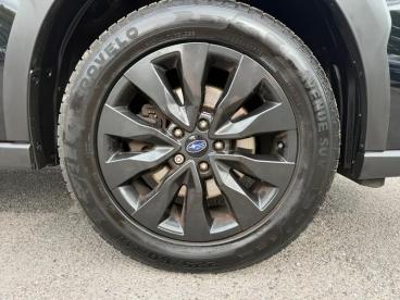 SPOTICAR Subaru Outback 2.5i Field Lineartronic 4wd Euro 6 (s/s) 5dr Used Car - Suv Petrol Black - Wantage - 1200631160_4
