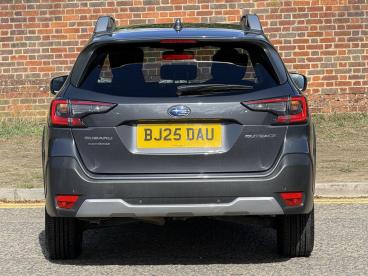 SPOTICAR Subaru Outback 2.5i Touring Lineartronic 4wd Euro 6 (s/s) 5dr Used Car - Suv Petrol Grey - Hemel Hempstead - 1200643163_3