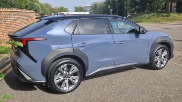 SPOTICAR Subaru Solterra 71.4kwh Touring Auto Awd 5dr Used Car - Suv Electric  - Hemel Hempstead - 1200555805_4