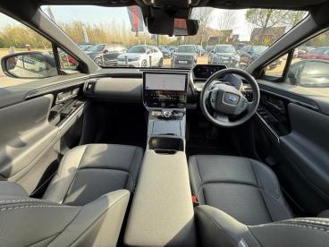 SPOTICAR Subaru Solterra 71.4kwh Touring Auto Awd 5dr Used Car - Suv Electric Black - Wantage - 1200593442_2