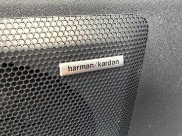 SPOTICAR Subaru Solterra 71.4kwh Touring Auto Awd 5dr Used Car - Suv Electric Black - Wantage - 1200593442_3