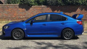 SPOTICAR Subaru Wrx Sti 2.5t Type Uk 4wd Euro 6 4dr Used Car - Saloon Petrol Blue - Hemel Hempstead - 1200555801_4