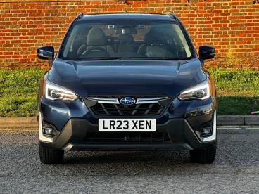 SPOTICAR Subaru Xv 2.0 I E-boxer Se Lineartronic 4wd Euro 6 (s/s) 5dr Used Car - Suv Hybrid Blue - Hemel Hempstead - 1200583060_4