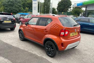 SPOTICAR Suzuki Ignis 1.2 Dualjet Mhev Sz5 Cvt Euro 6 (s/s) 5dr Used Car - City Car Hybrid Orange - Bromley - 1200560184_2